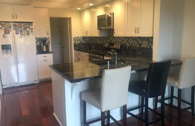 3404 Westwood CT Gallery 4
