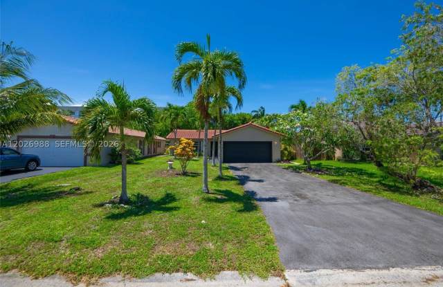 9039 NW 21st Ct Gallery 2