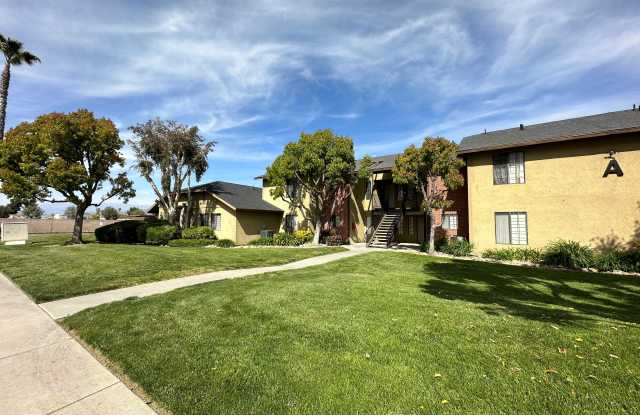 Riverdale photos photos