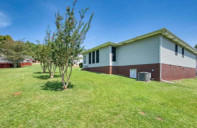 2706 Martha Brooks Lane, Anniston, AL 36207 Gallery 4