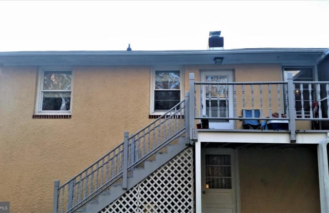 1154 S STEAMBOAT RD - 1154 Steamboat Rd, Shady Side, MD 20764