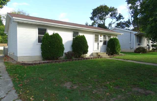 827 Dennis St photos photos 827 Dennis St photos photos