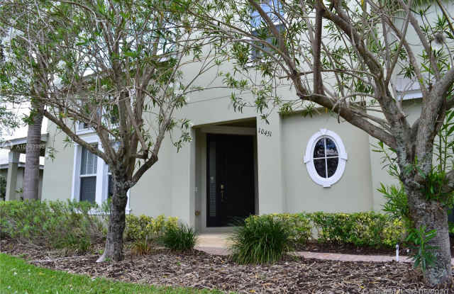 10451 SW Academic Way Gallery 3