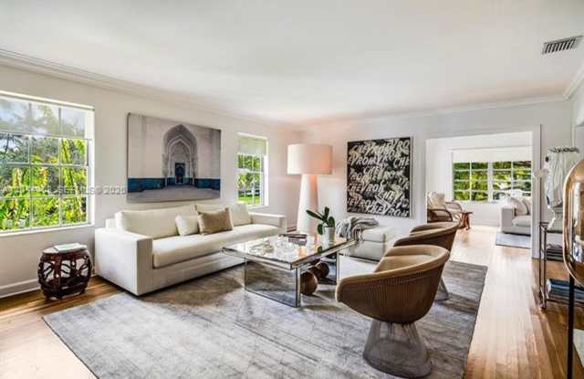 2828 Segovia St th 1, Coral Gables, FL 33134 Gallery 1
