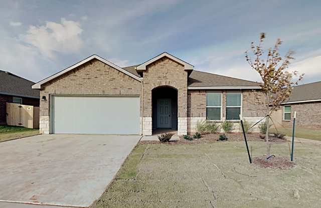 Spacious 4 Bedroom 2 Bath Home in Piedmont Schools (Neighborhood Splash Pad and Park) photos photos