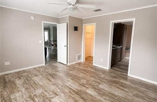 3617 66th St W Gallery 2