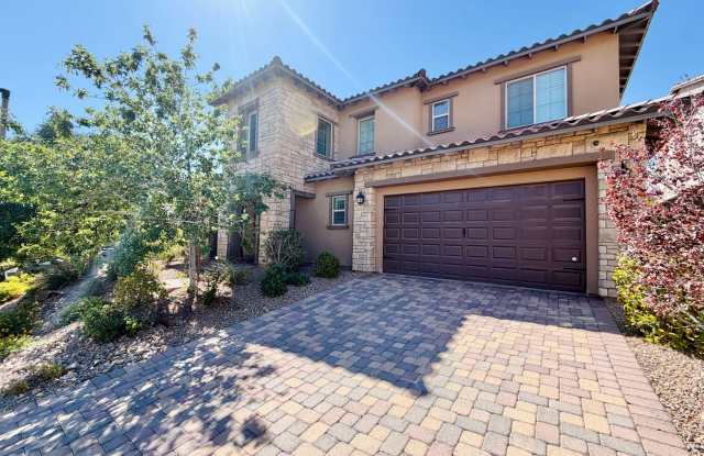 Huge & Grand 5 bedroom home in Summerlin! Gallery 1