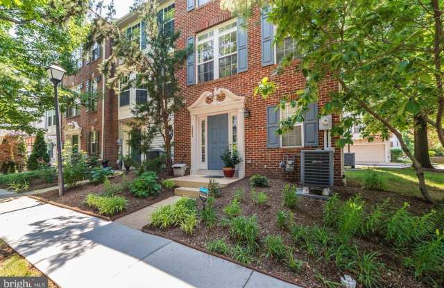 5807 PEARSON Lane Gallery 3
