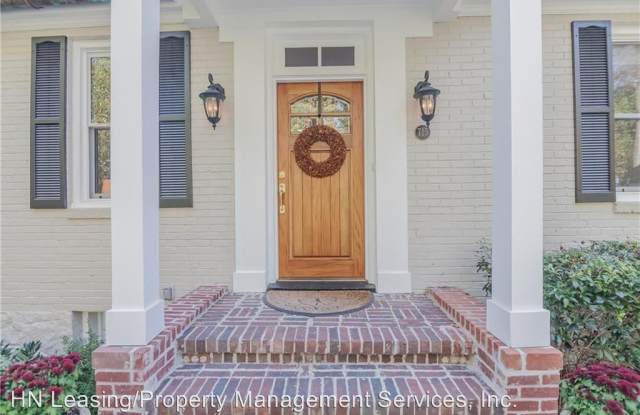 715 Wildwood Pl NE Gallery 3