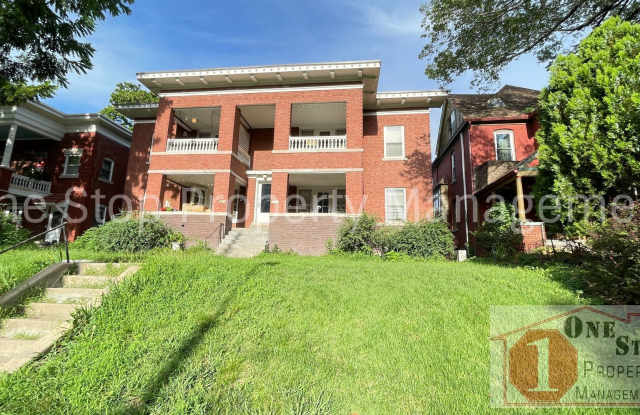 Gorgeous and Unique 2 Bedroom, 1 Bathroom Unit Four-Plex in Kansas City!!! photos photos