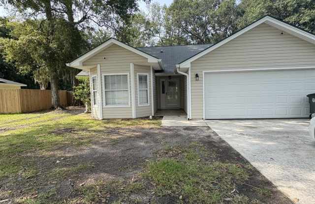 112 Boxwood Court Gallery 1