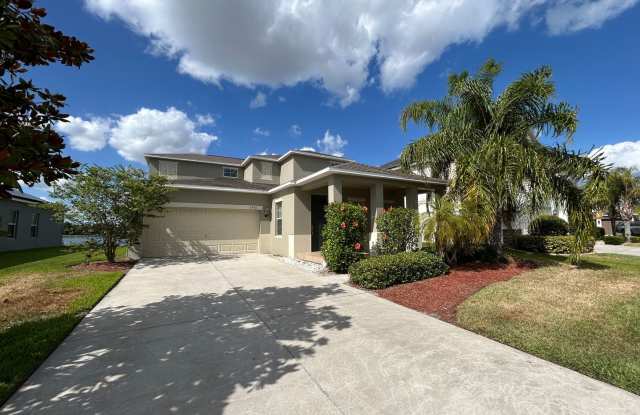 Single Family House for Rent - 2950 Youngford Street, Meadow Woods, FL 32824