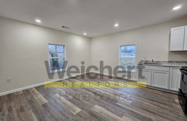 708 South 3rd Street - B Gallery 3