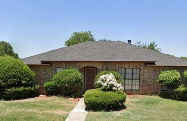 621 Shenandoah Court - 621 Shenandoah Court, Mesquite, TX 75150