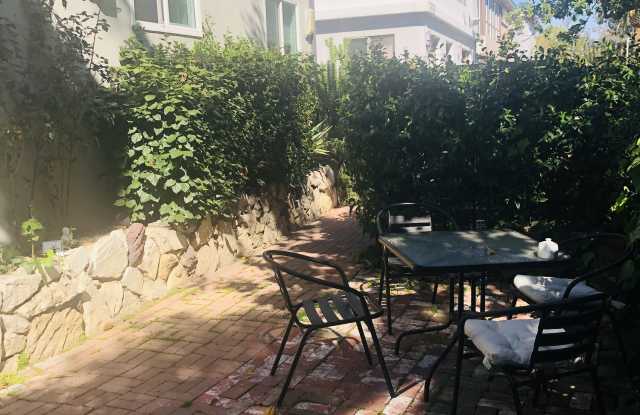 7539 Norton Ave #7 - 7539 Norton Avenue, West Hollywood, CA 90046