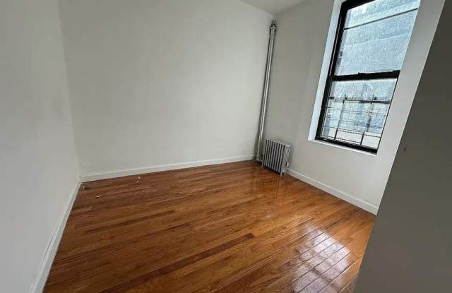 124 Sherman Avenue Gallery 3