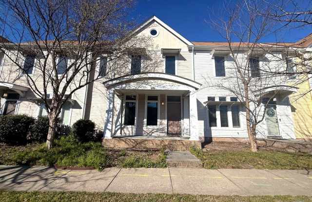 Updated 3BR Home with 2-Car Garage in Prime Norfolk Location photos photos