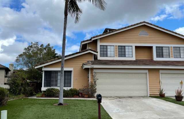Wonderful 4 Bedroom 2-story Townhome in "Feather Ridge" photos photos