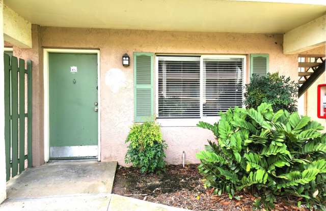 Ground Floor Unit; Tile/Laminate Flooring; Pool; Water/Sewer/Gas INCLUDED in the Rent! photos photos