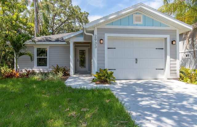 2933 MAIDEN LANE photos photos