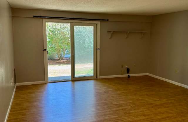 4 Post Oak Lane photos photos