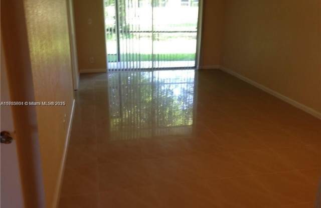 8000 S Colony Cir S photos photos