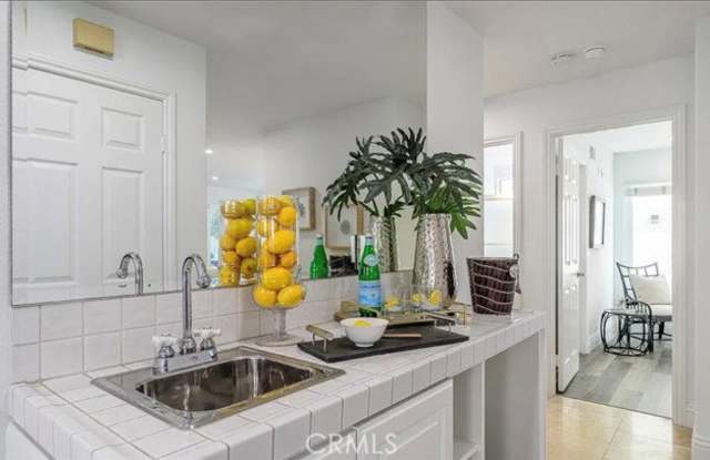 5 Telliz photos photos