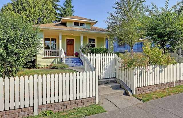 3512 S Hanford St - 3512 South Hanford Street, Seattle, WA 98144