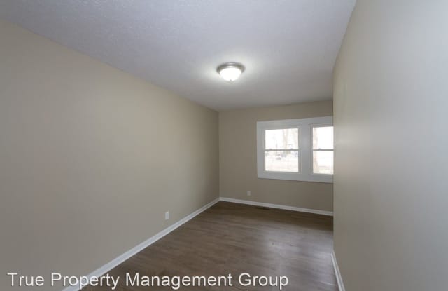 3940 Webster Gallery 4