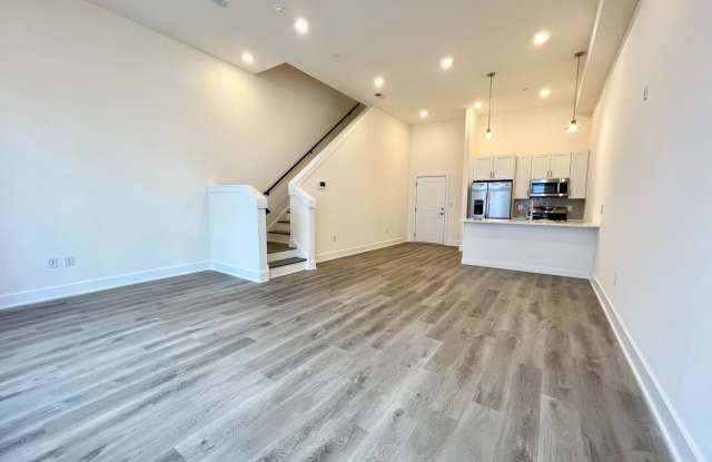Northern Liberties 2-Bed, 2-Bath Home with Private Roof Deck photos photos