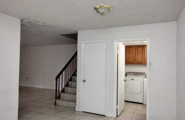 729 Mill Valley Place Gallery 4