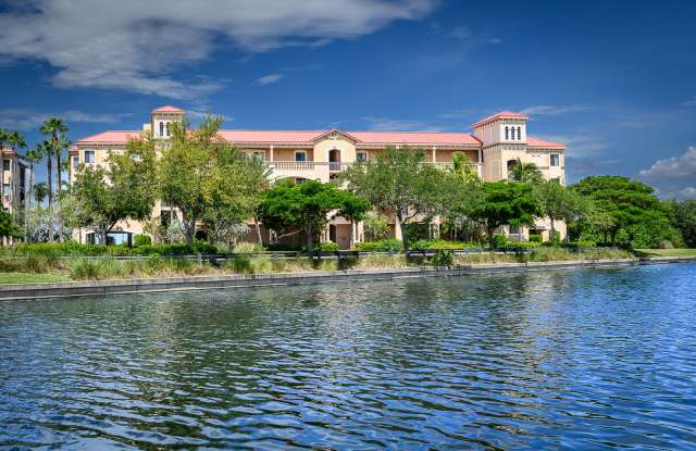 SEASONAL EXECUTIVE LUXURY RENTAL – 3-MONTH MINIMUM photos photos