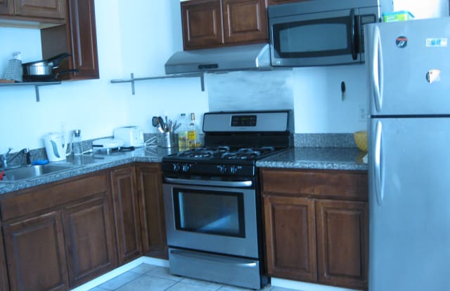 2547 Irving St - 2547 Irving St, San Francisco, CA 94122