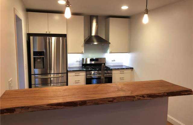 60 Iroquois Road Gallery 3