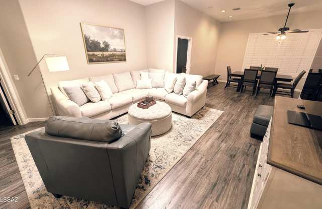 12634 N Running Coyote Drive Gallery 1