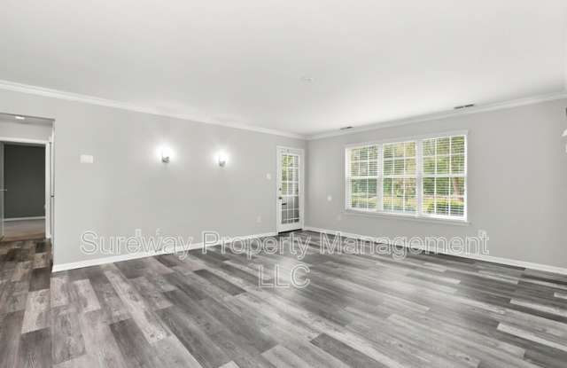 727 Sedgewick Ct Gallery 2