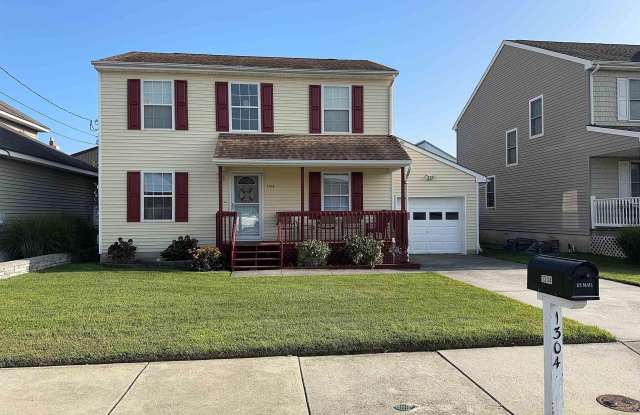 1304 Vardon Road photos photos