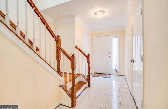 6364 DEMME PLACE Gallery 2