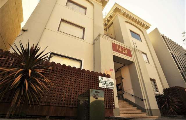 1438 Madison St photos photos