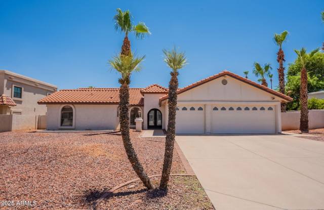 3829 E AHWATUKEE Drive photos photos