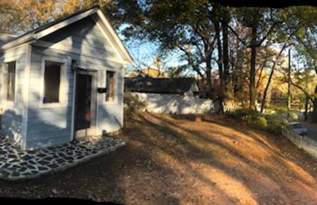 379 Calhoun St. NW - 379 Calhoun Street Northwest, Atlanta, GA 30318