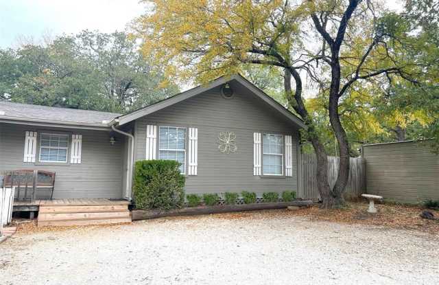 6287 Pockrus Page E - 6287 Pockrus Page Road, Denton, TX 76208
