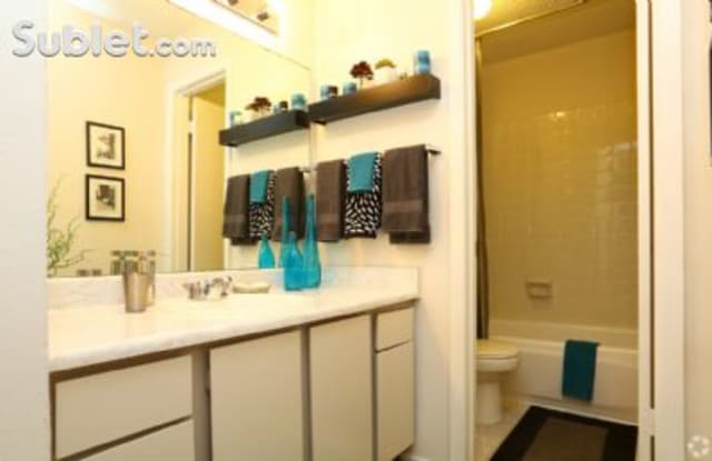 1900 Willow Creek Dr - 1900 Willow Creek Drive, Austin, TX 78741