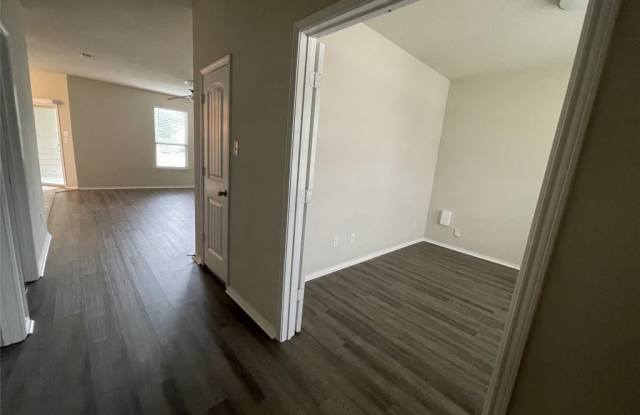 720 Whitemarsh Drive Gallery 4
