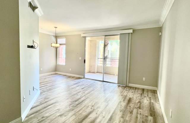 Meridian UNFurnished 1Bdr/1Bath Condo photos photos