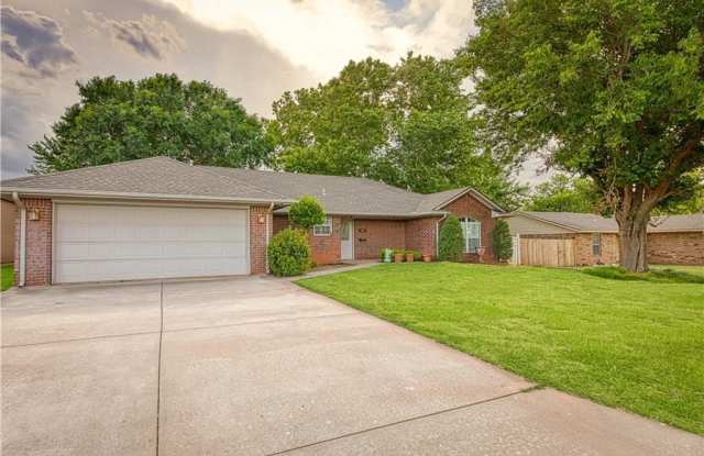 319 Sondra Drive photos photos