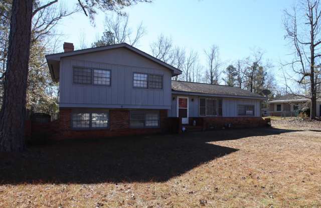 Charming 4-Bedroom Home in North Opelika! photos photos