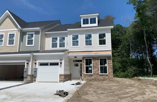 32044 WHITE TAIL Drive unit: Th117 photos photos