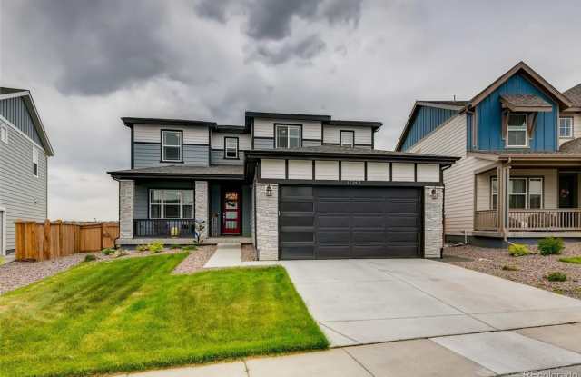 Single Family Home in Broomfield for RENT photos photos