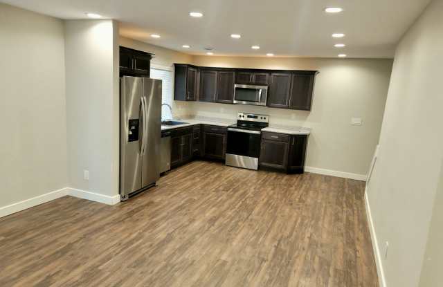 1105 Fishlock Avenue photos photos